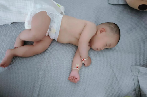 乌鲁木齐宝宝短发型女